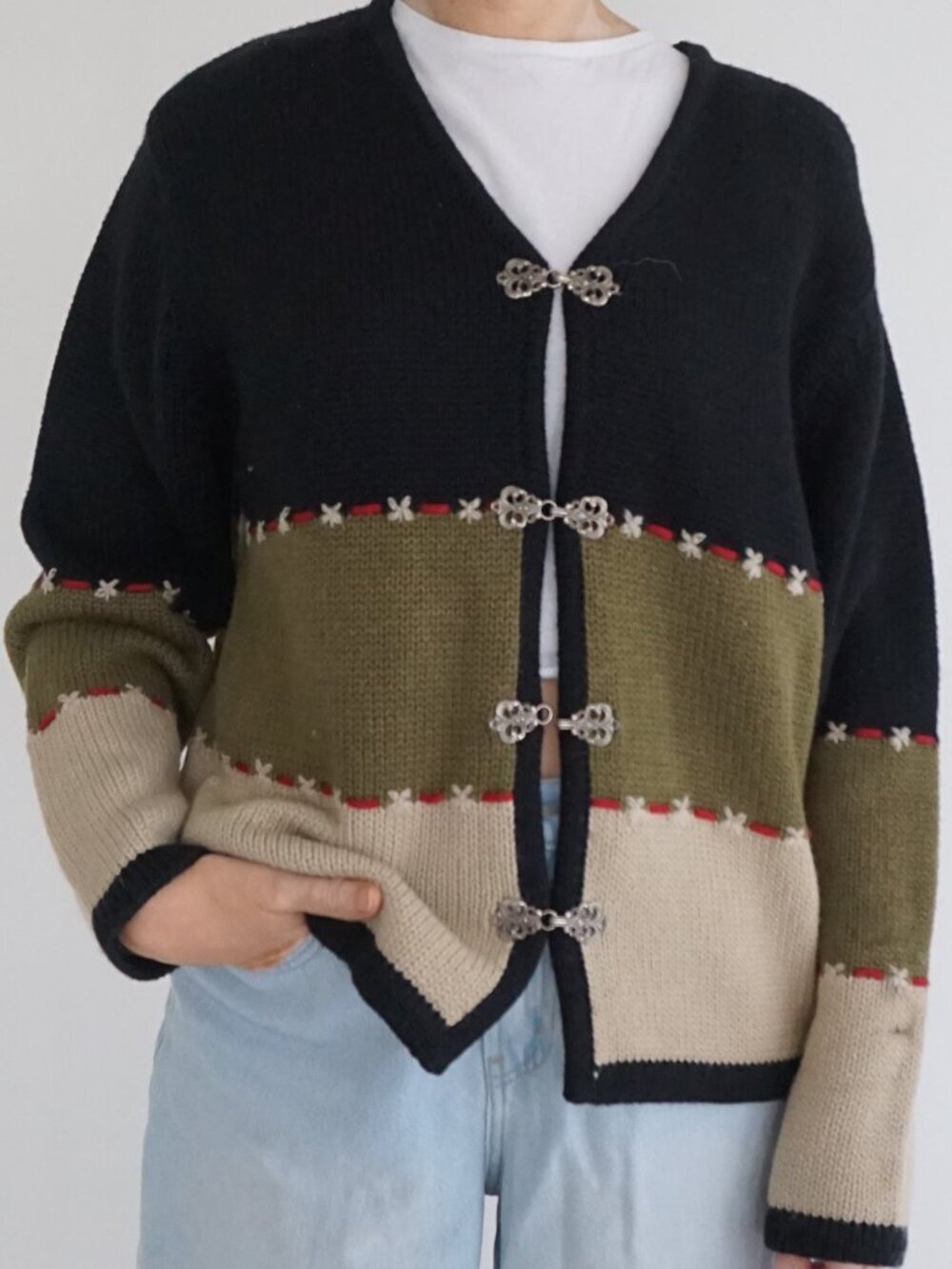 Vintage Christopher Banks Black Colorblock Toggle Nordic Cardigan 30% Wool L